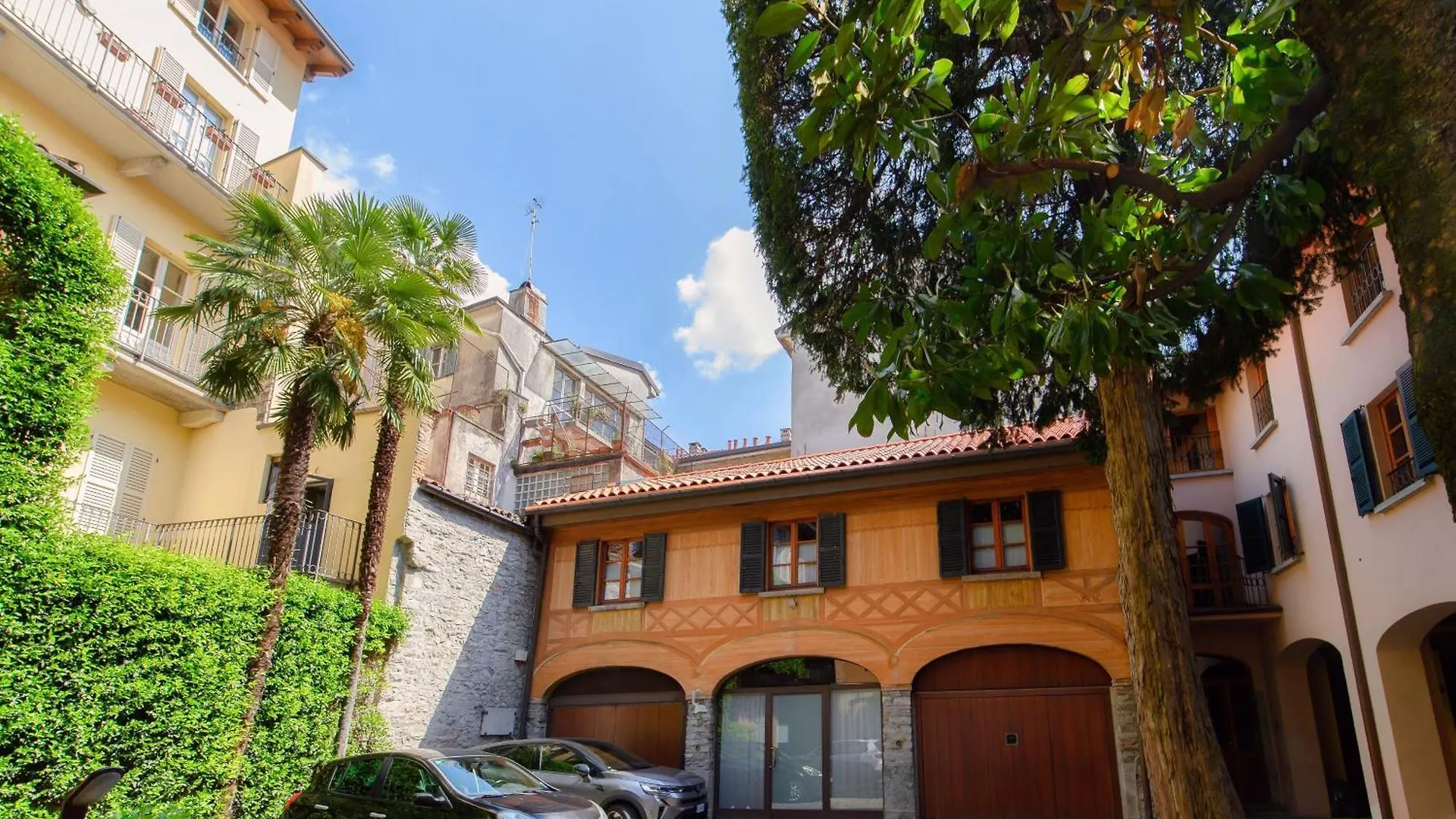 Appartamento Corte Delle Rondini - byMyHomeInCôme