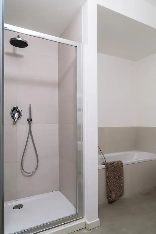 Corte Delle Rondini - byMyHomeInCôme