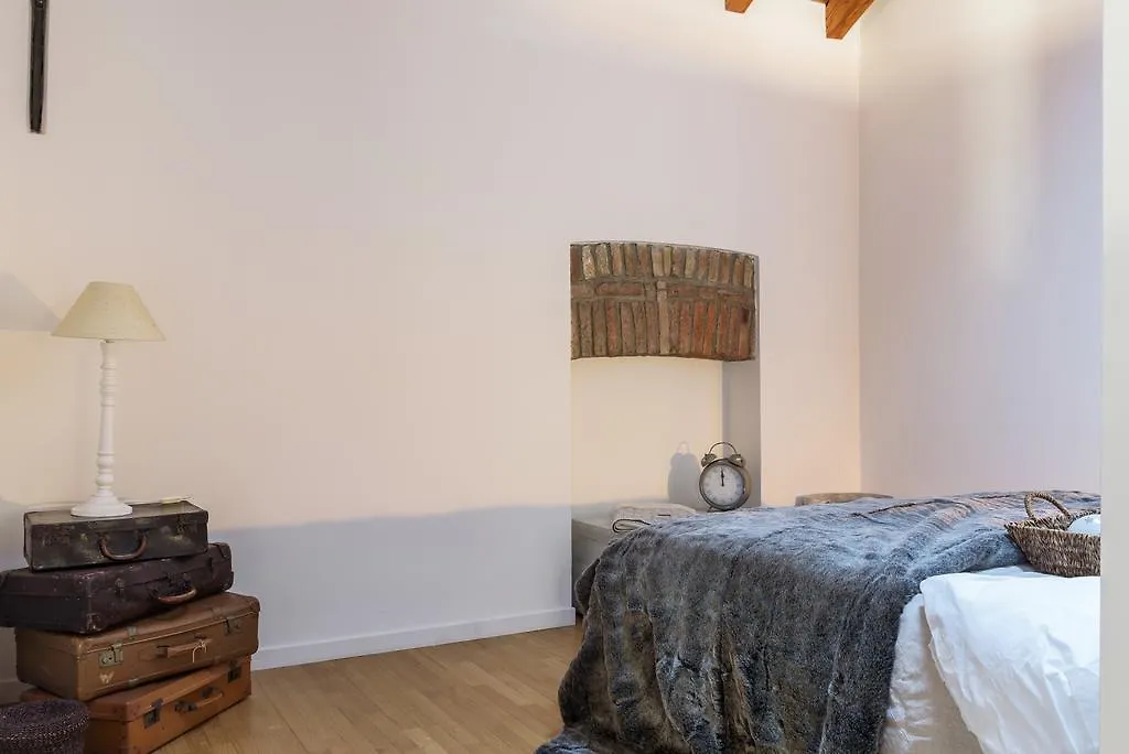 Appartamento Corte Delle Rondini - byMyHomeInCôme